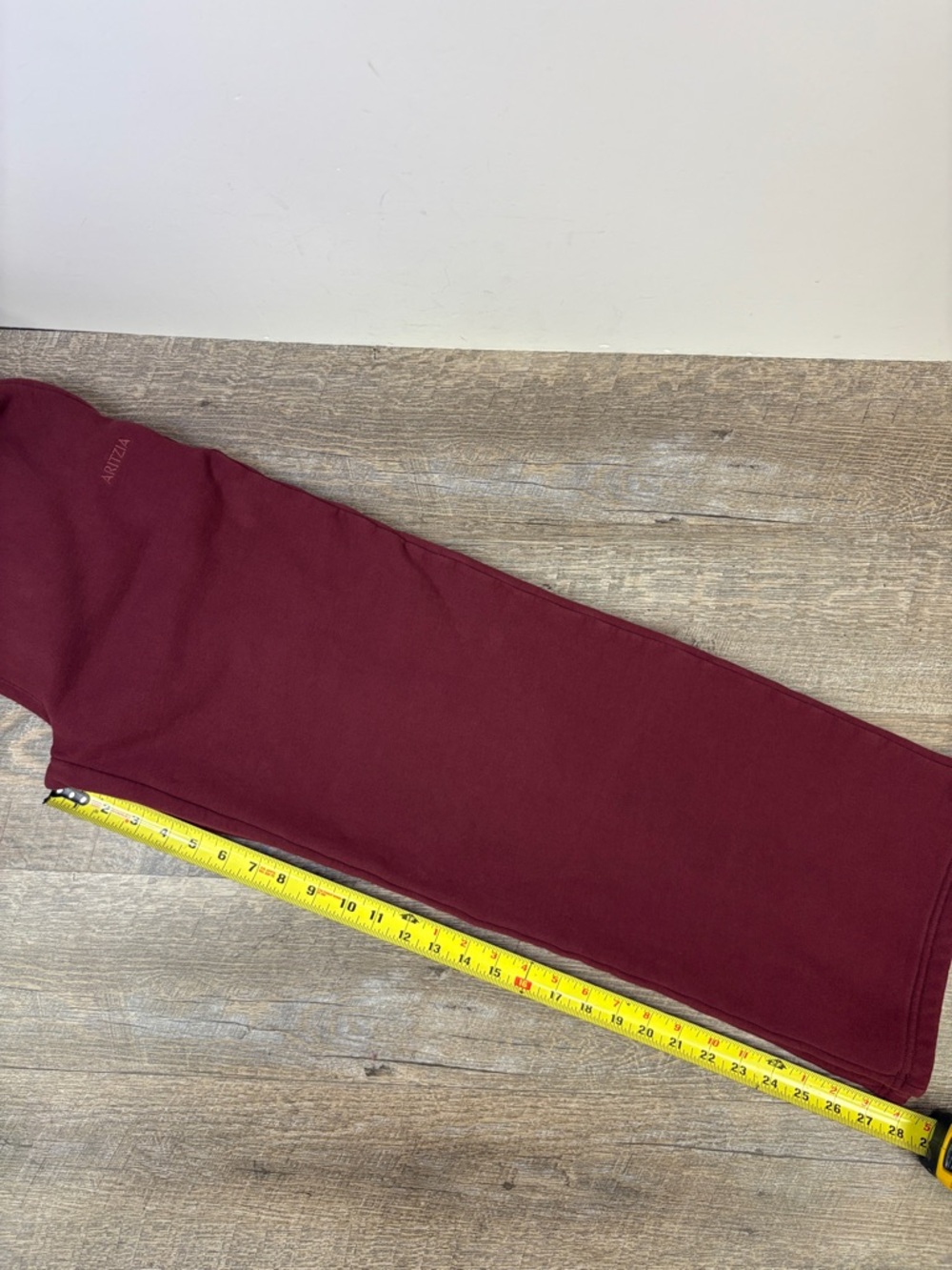SOLD IN STORE Aritzia Sweatfleece Cozy Fleece Boyfriend Fit Wide Leg - Picture 13 of 14